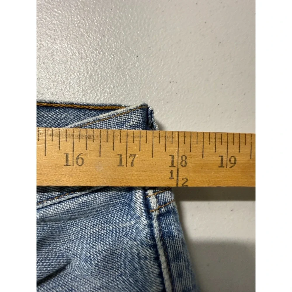 Vintage Levis 501 Jeans Mens 38x30 Blue Denim Button Fly Made In The USA 90s